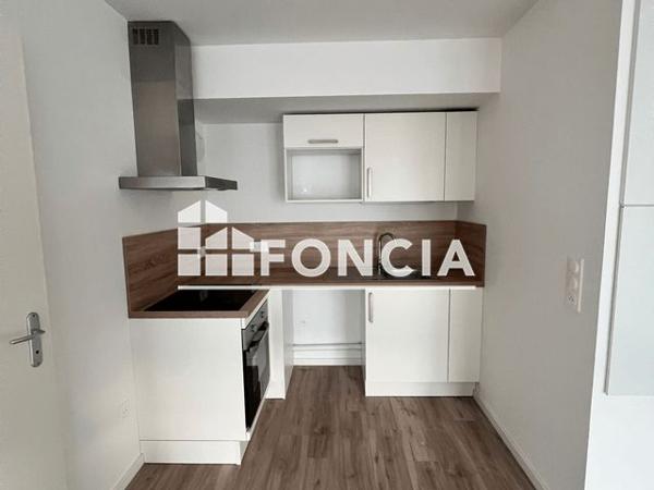 Location Studio 42.48 m² - 1 avenue du Général Leclerc Deville-les-rouen 76250