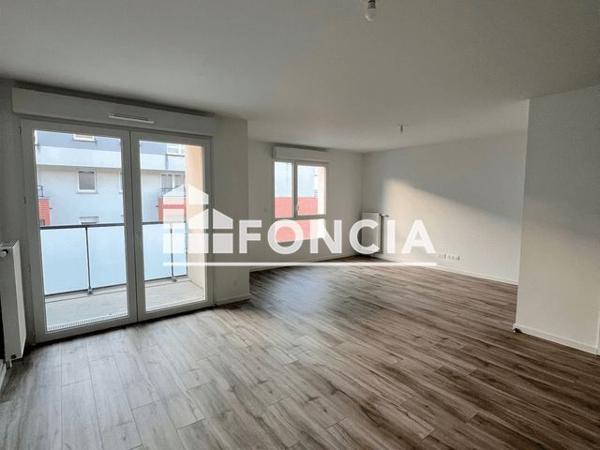 Location Studio 42.48 m² - 1 avenue du Général Leclerc Deville-les-rouen 76250