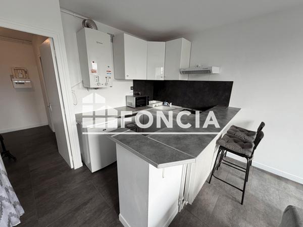 Location Studio meublé 32.37 m² - RESIDENCE CAULET Bordeaux 33000