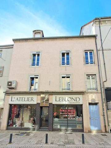 Immeuble Vesoul 3 appartements et 1 local commercial à 189 900 euros