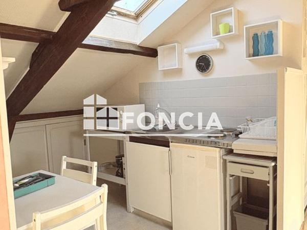 Location Studio meublé 22.6 m² - 9 RUE HYACINTHE FAURE Limoges 87100