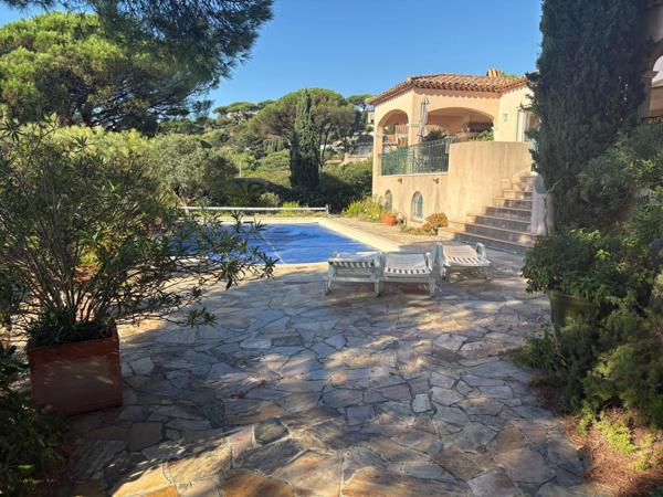 Maison à SAINTE-MAXIME, 83120 - 6 pièces 168m²
