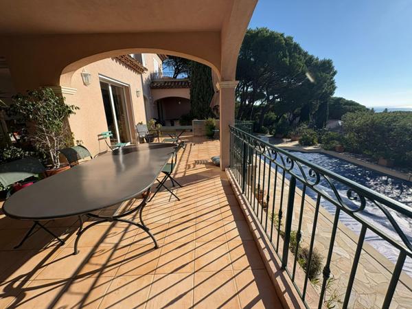 Maison à SAINTE-MAXIME, 83120 - 6 pièces 168m²
