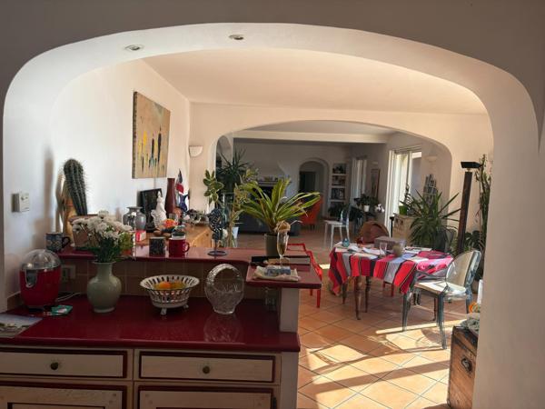 Maison à SAINTE-MAXIME, 83120 - 6 pièces 168m²
