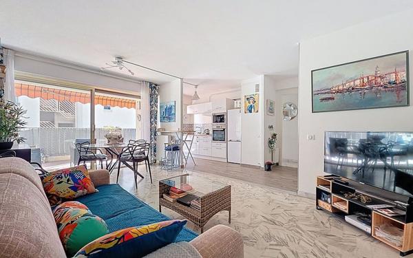 Appartement à vendre    2 pièces • 48,84 m2 Le Cannet