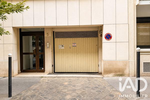 Parking à vendre 25 m² Paris 17