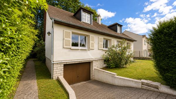 Maison Roissy En Brie 6 pièce(s) 129.8 m2
