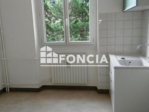 Location Appartement 4 pièces 63.2 m² - BEAU SITE Talant 21240