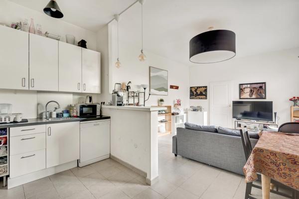 PLESSIS ROBINSON 92350 - RESIDENCE STANDING - CENTRE VILLE - CALME - MAIRIE PARC HENRI SELLIER - TERRASSE