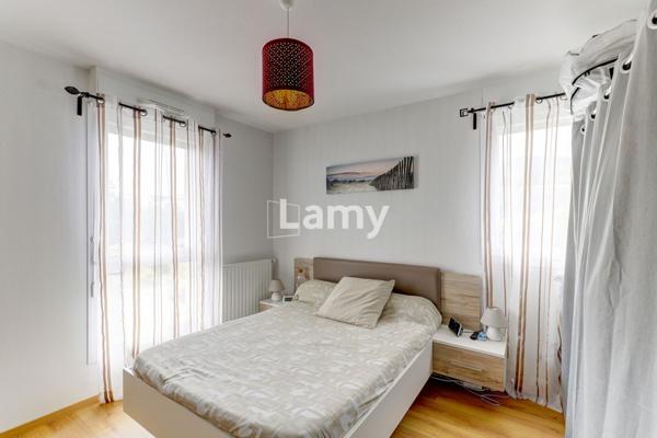 Appartement t3 + balcon et garage