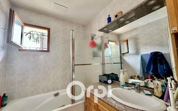 Maison à vendre    5 pièces • 96,51 m2 Froges