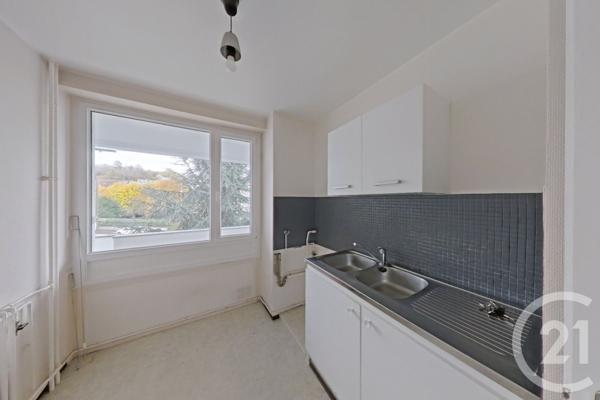 Appartement F4 à vendre  4 pièces - 66,04 m2 ST GERMAIN EN LAYE - 78