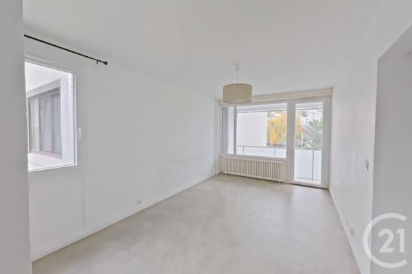 Appartement F4 à vendre  4 pièces - 66,04 m2 ST GERMAIN EN LAYE - 78