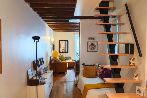 Paris 6e – Rue de Sèvres – Duplex de charme au dernier étage