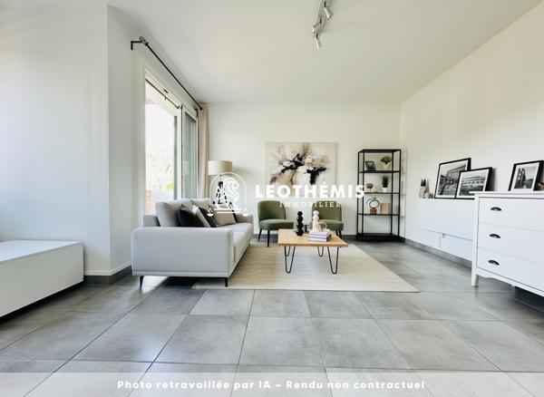 BEL APPARTEMENT RONÇOIS RÉNOVÉ