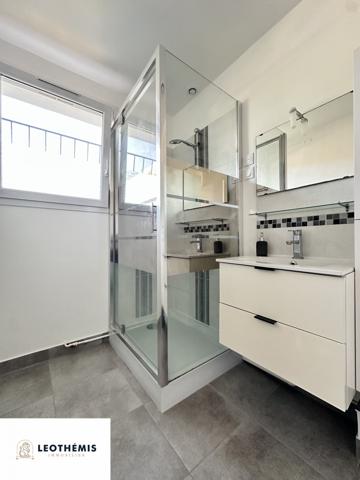 BEL APPARTEMENT RONÇOIS RÉNOVÉ
