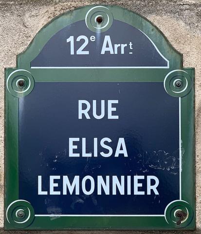 Place de parking pour investissement locatif - Métro DUGOMMIER