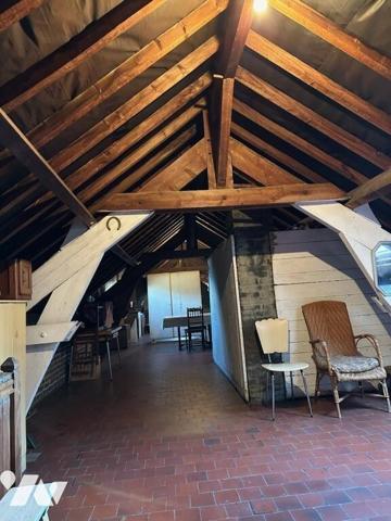 Maison donnant sur 2 rues à vendre sur la commune de BAPAUME comprenant rdc: entrée, salle à ma...