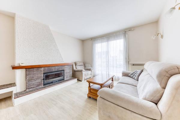 Maison Ozoir La Ferriere 6 pièce(s) 150.3 m2