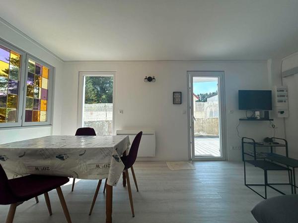 Appartement entièrement rénové rez de chaussée 2 chambres 800 m de la plage de QUEND