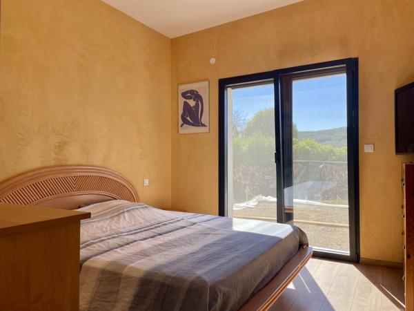 Salernes (83690) Laissez-vous séduire par l’alliance du confort moderne et de l’efficacité énergétique Salernes, Villa 138m2 ut