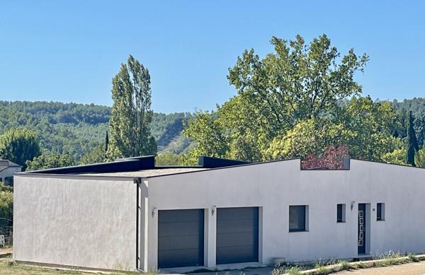 Salernes (83690) Laissez-vous séduire par l’alliance du confort moderne et de l’efficacité énergétique Salernes, Villa 138m2 ut