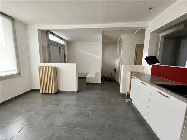 Appartement à vendre |  La Châtre |  2 pièces | 64 m²