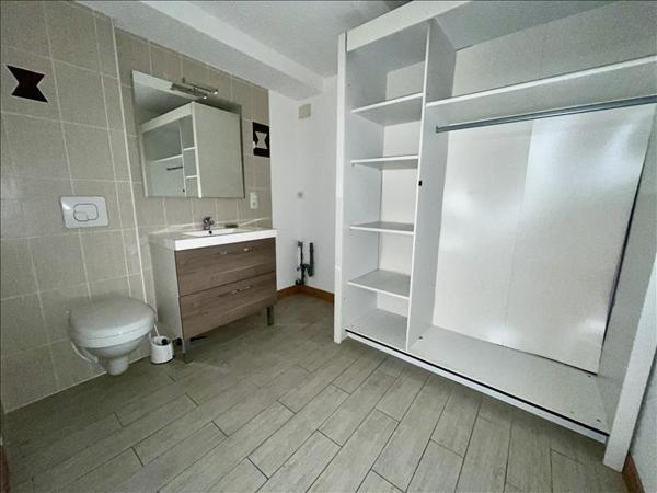 Appartement à vendre |  La Châtre |  2 pièces | 64 m²