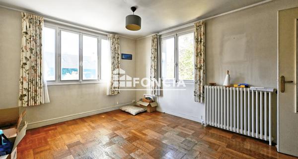 À vendre Maison 5 pièces 68.76 m² - Mantes-la-ville 78711