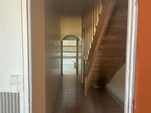 Maison individuelle 4 chambres avec grenier aménageable de 77 m², spacieuse jardin et tout-à-l'égout Aulnay