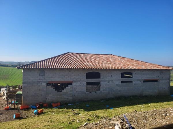 A VENDRE - Bergerie - Secteur Samatan Pebees