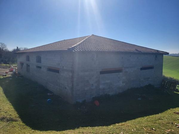 A VENDRE - Bergerie - Secteur Samatan Pebees