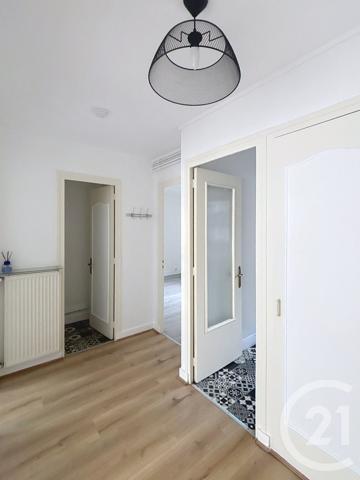 Appartement F3 à vendre  3 pièces - 63,01 m2 ANGOULEME - 16