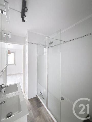 Appartement F3 à vendre  3 pièces - 63,01 m2 ANGOULEME - 16