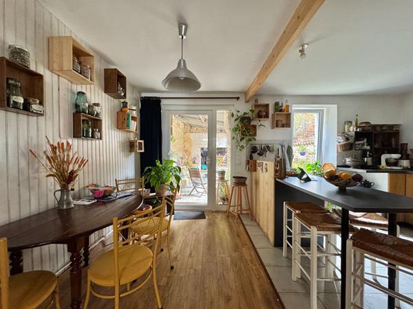 Maison Surgères 6 pièce(s) 115 m2