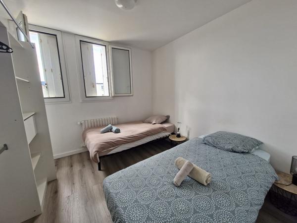 Appartement en colocation - 5 chambres - St Nazaire centre