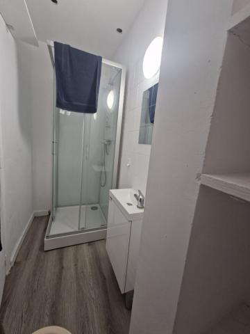 Appartement en colocation - 5 chambres - St Nazaire centre