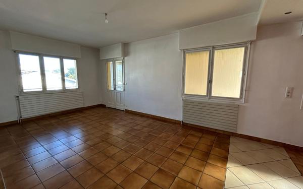 Maison à vendre    6 pièces • 142 m2 Mérignac