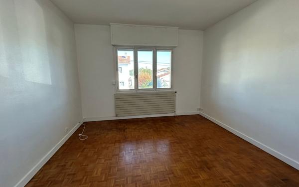 Maison à vendre    6 pièces • 142 m2 Mérignac