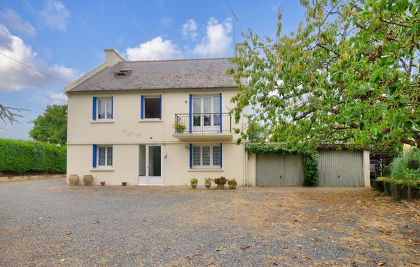 Maison à vendre à Trégueux Deux logements indépendants et beau terrain de 1 200 m²