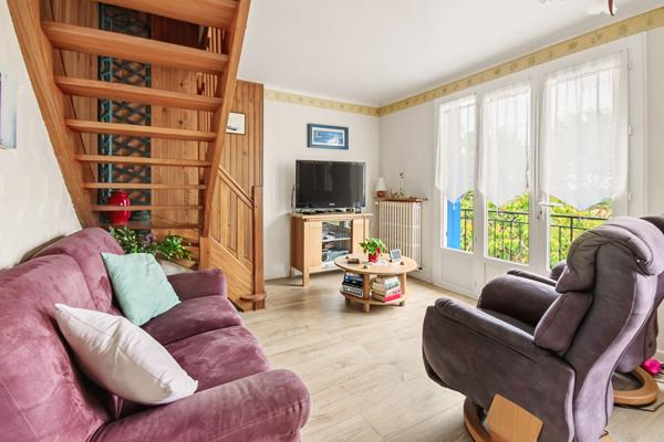 Maison à vendre à Trégueux Deux logements indépendants et beau terrain de 1 200 m²