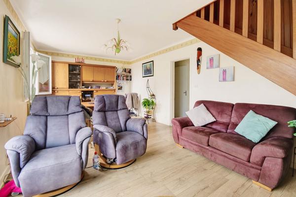 Maison à vendre à Trégueux Deux logements indépendants et beau terrain de 1 200 m²