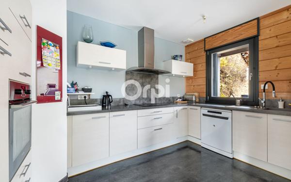 Maison à vendre    6 pièces • 142,45 m2 Verneuil-sur-Vienne