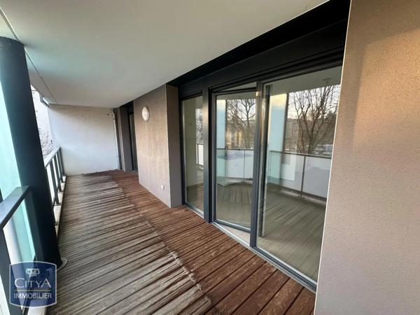 Appartement à louer 3 pièces 75.88m² Bourg-en-Bresse (01000)
