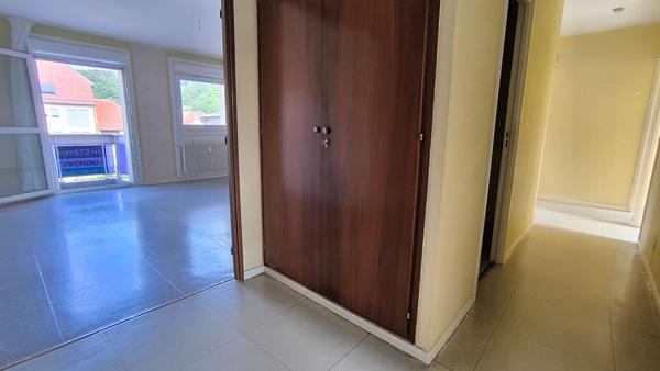 Appartement 2 chambres - 83,53 m² -Hypercentre Saint-Avold - Ascenseur, cave et 2 balcons