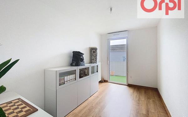 Appartement à vendre    4 pièces • 78,48 m2 Guyancourt