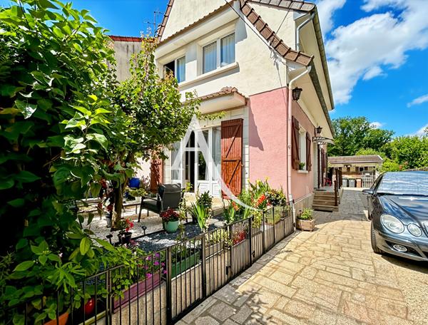 Maison Bois D Arcy 8 pièces 143 m2