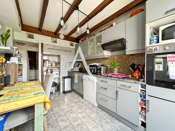 Maison Bois D Arcy 8 pièces 143 m2