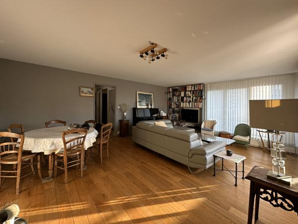 Nanterre (92000) Nanterre Préfecture Parc André Malraux : Appartement de 5 pièces sur 102 m² + balcons + cave + box fermé