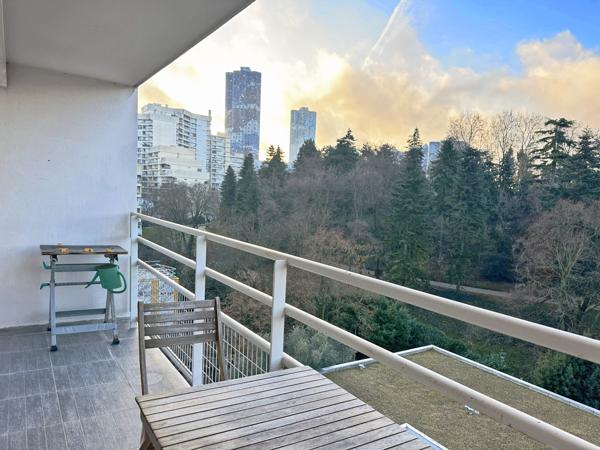 Nanterre (92000) Nanterre Préfecture Parc André Malraux : Appartement de 5 pièces sur 102 m² + balcons + cave + box fermé